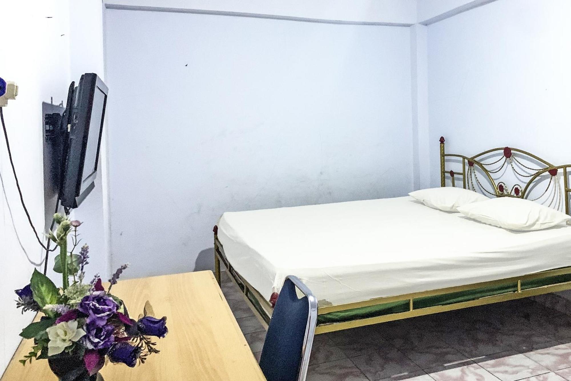 Oyo 91757 Surya Hotelneartaman Anggrek Pkk Watansoppeng Lalabata Экстерьер фото