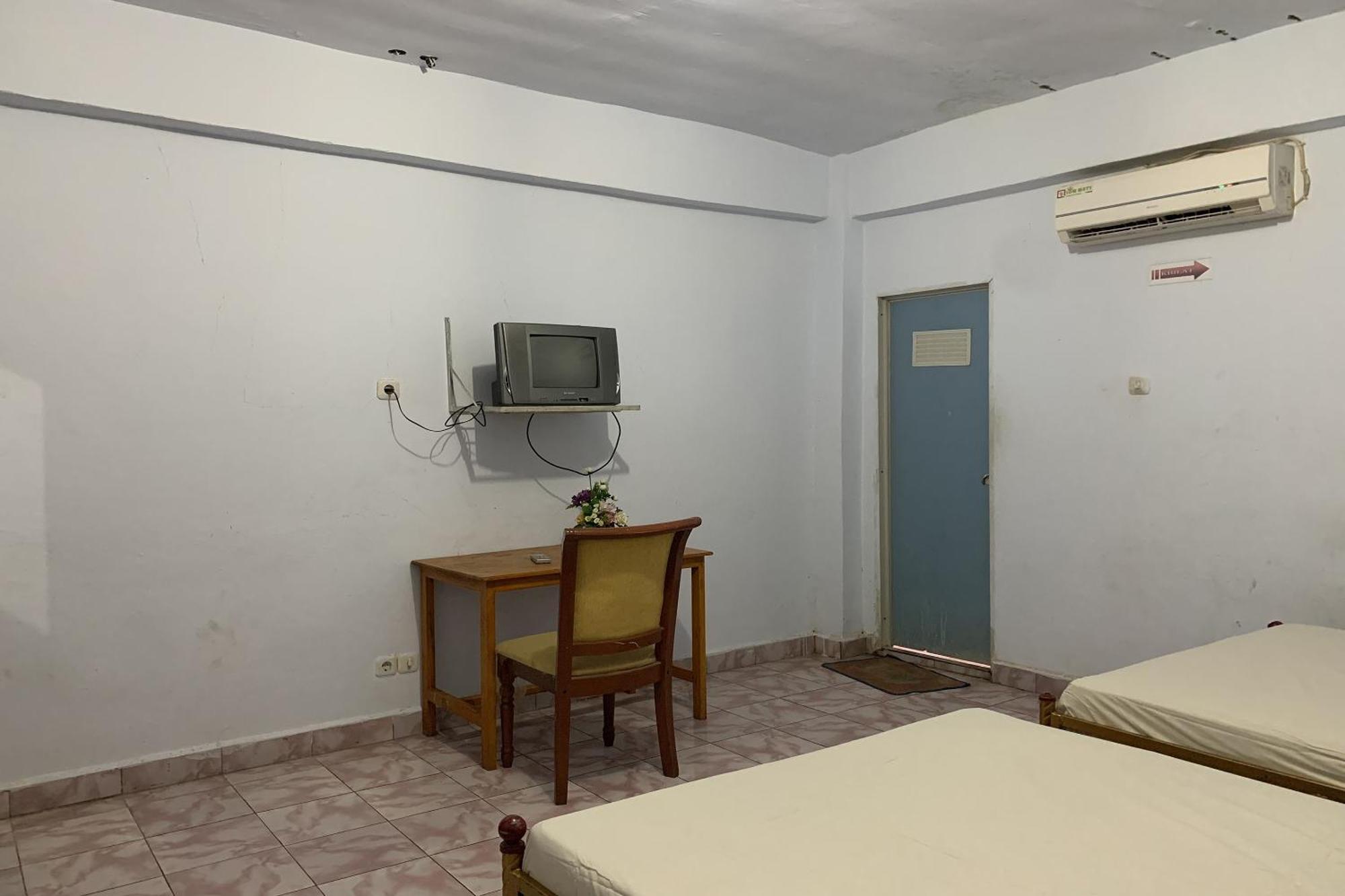 Oyo 91757 Surya Hotelneartaman Anggrek Pkk Watansoppeng Lalabata Экстерьер фото