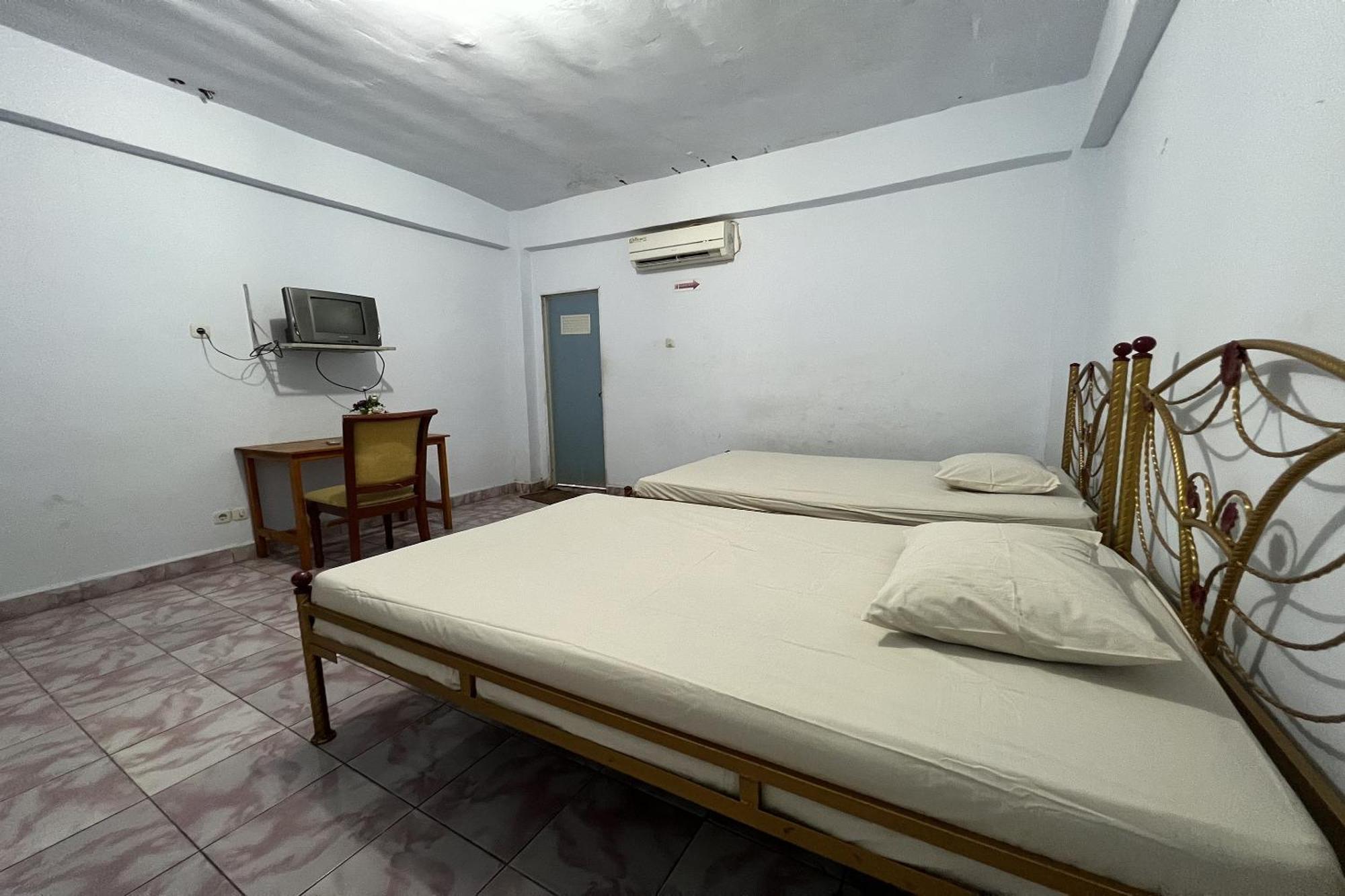 Oyo 91757 Surya Hotelneartaman Anggrek Pkk Watansoppeng Lalabata Экстерьер фото